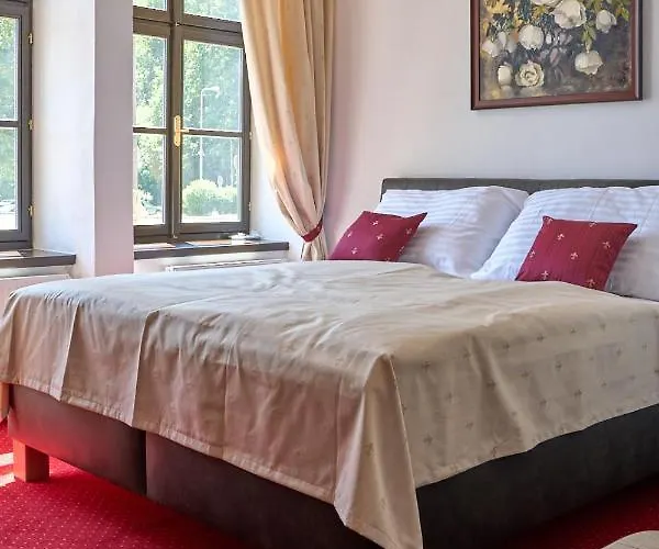 Hotel Lovců Králových