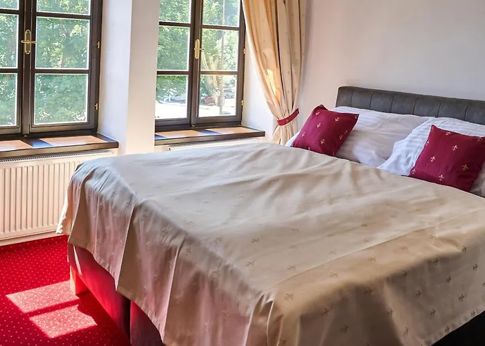 Lovců Králových Hotel *