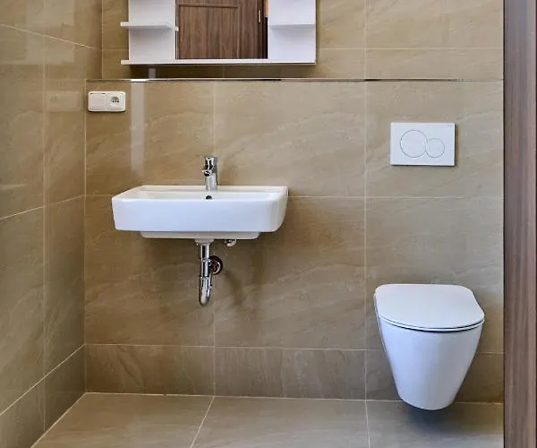 Lovcu Kralovych Otel