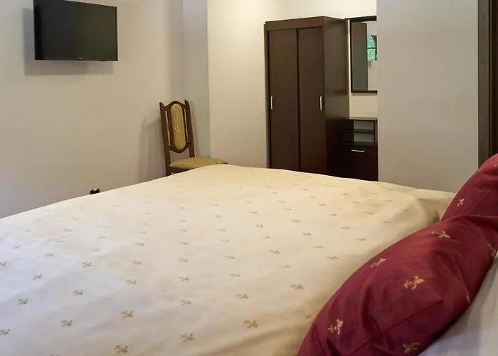 Lovcu Kralovych Otel *